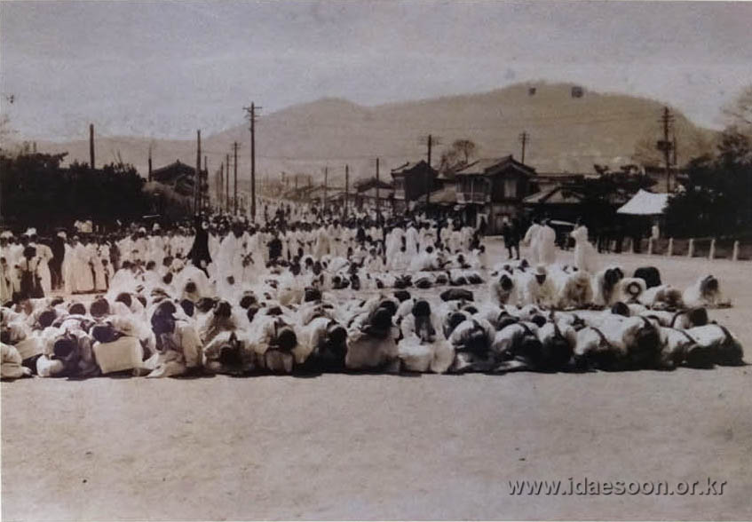 순종(純宗) 대한제국의 2대 황제 - 대순회보 174호 전경 속 역사 인물